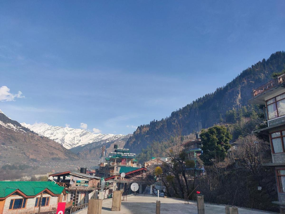 Roop Mountain Homestay Manāli Exterior foto